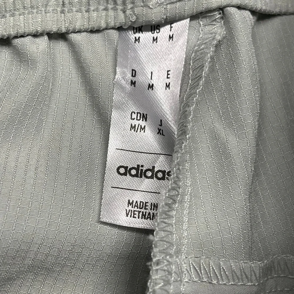 Adidas Pants Mens Medium Gray Training Tapered Lightweight Running Joggers NEW